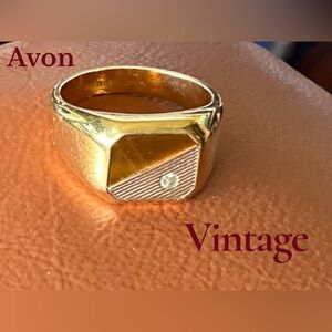 Avon 18K Hard Gold Electroplated Tigers Eye Sparkly Stone Signet Ring Vintage